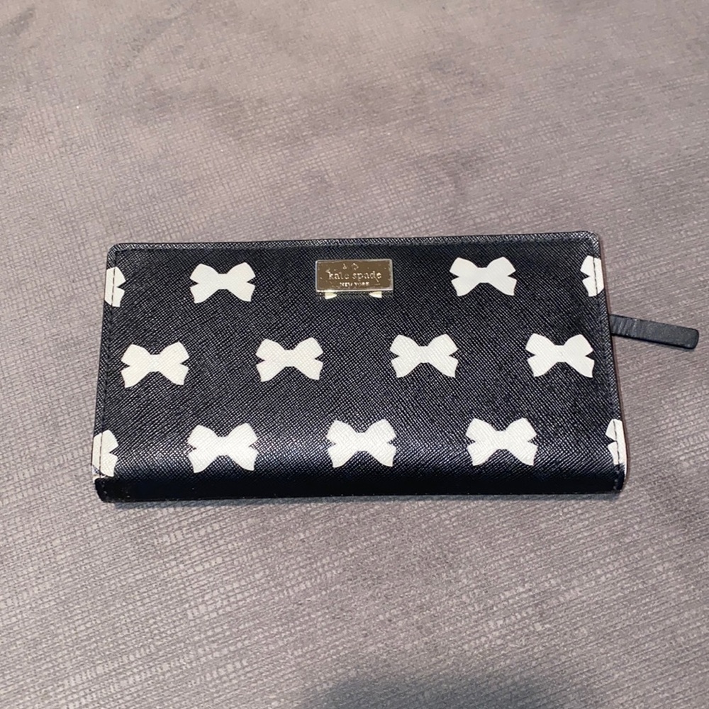 Kate spade wallet